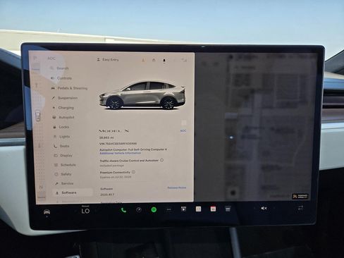 Used 2024 Tesla Model X AWD/4WD image 13