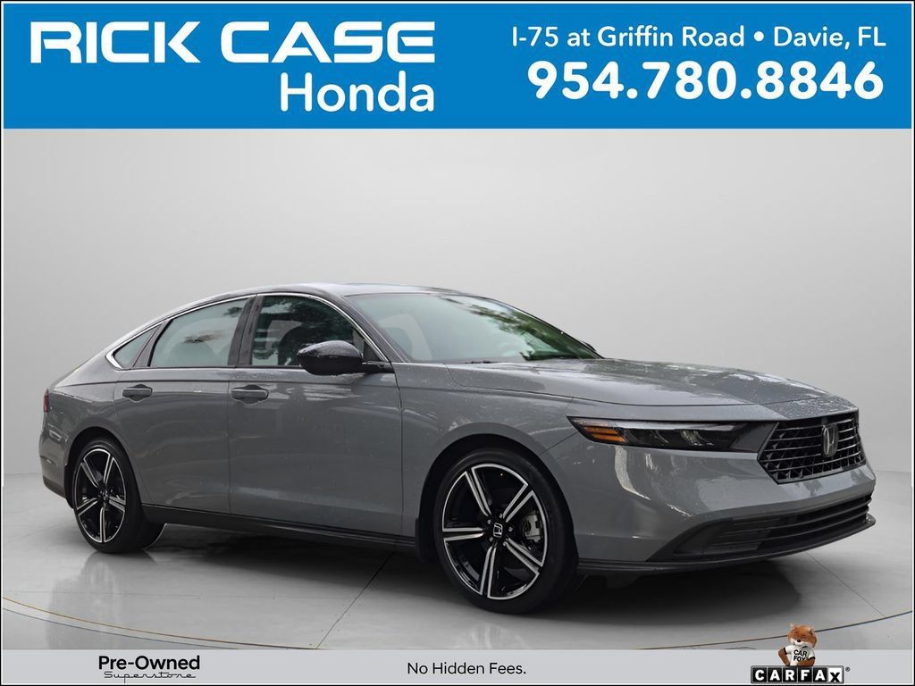 Used 2024 Honda Accord Sport image 1