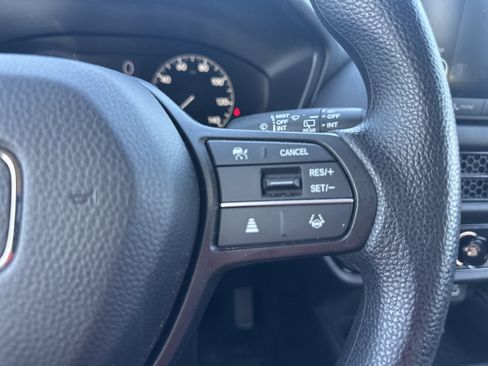 Certified 2023 Honda HR-V LX image 19