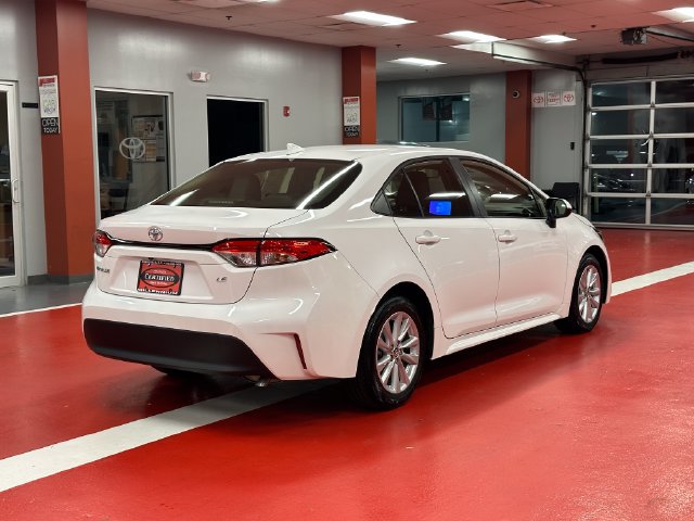 Certified 2024 Toyota Corolla LE w/ LE Convenience Package FWD image 4