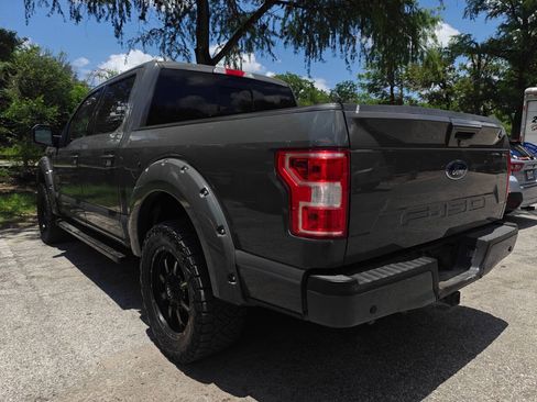Used 2018 Ford F150 Lariat w/ Equipment Group 502A Luxury AWD/4WD image 6
