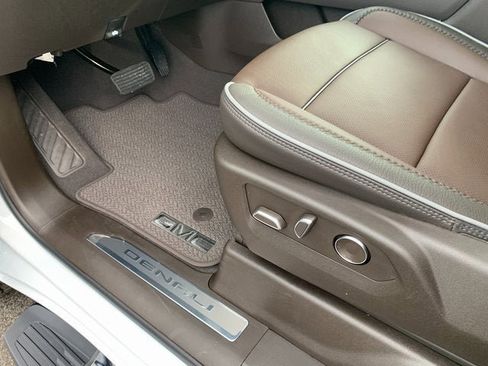 New 2026 GMC Sierra 2500 Denali w/ Technology Package image 18