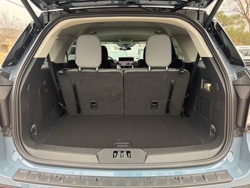 New 2026 Ford Explorer Active w/ Active Comfort Package AWD/4WD image 11