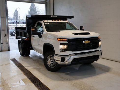 New 2026 Chevrolet Silverado 3500 W/T w/ WT Convenience Package image 2