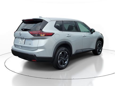 Certified 2025 Nissan Rogue SV AWD/4WD image 8