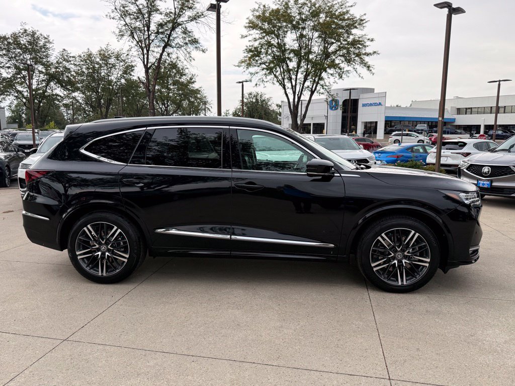 Certified 2026 Acura MDX w/ Advance Package AWD/4WD image 5