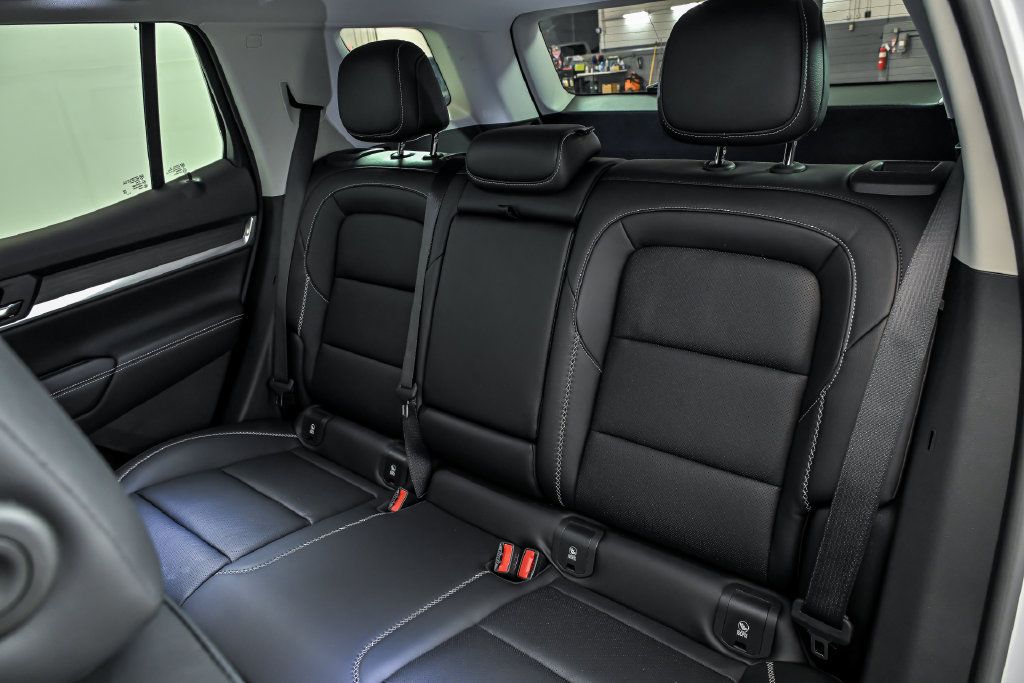 New 2027 GMC Terrain Denali w/ LPO, Floor Liner Package AWD/4WD image 10