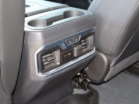 Used 2021 GMC Sierra 1500 AT4 w/ AT4 Value Package AWD/4WD image 19
