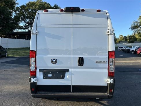 New 2026 RAM ProMaster 2500 w/ Convenience Group image 7