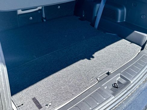 New 2026 Mitsubishi Outlander AWD image 15