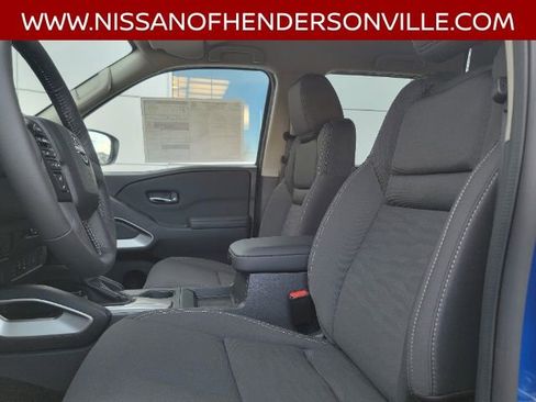 New 2024 Nissan Frontier SV w/ SV Convenience Package image 12