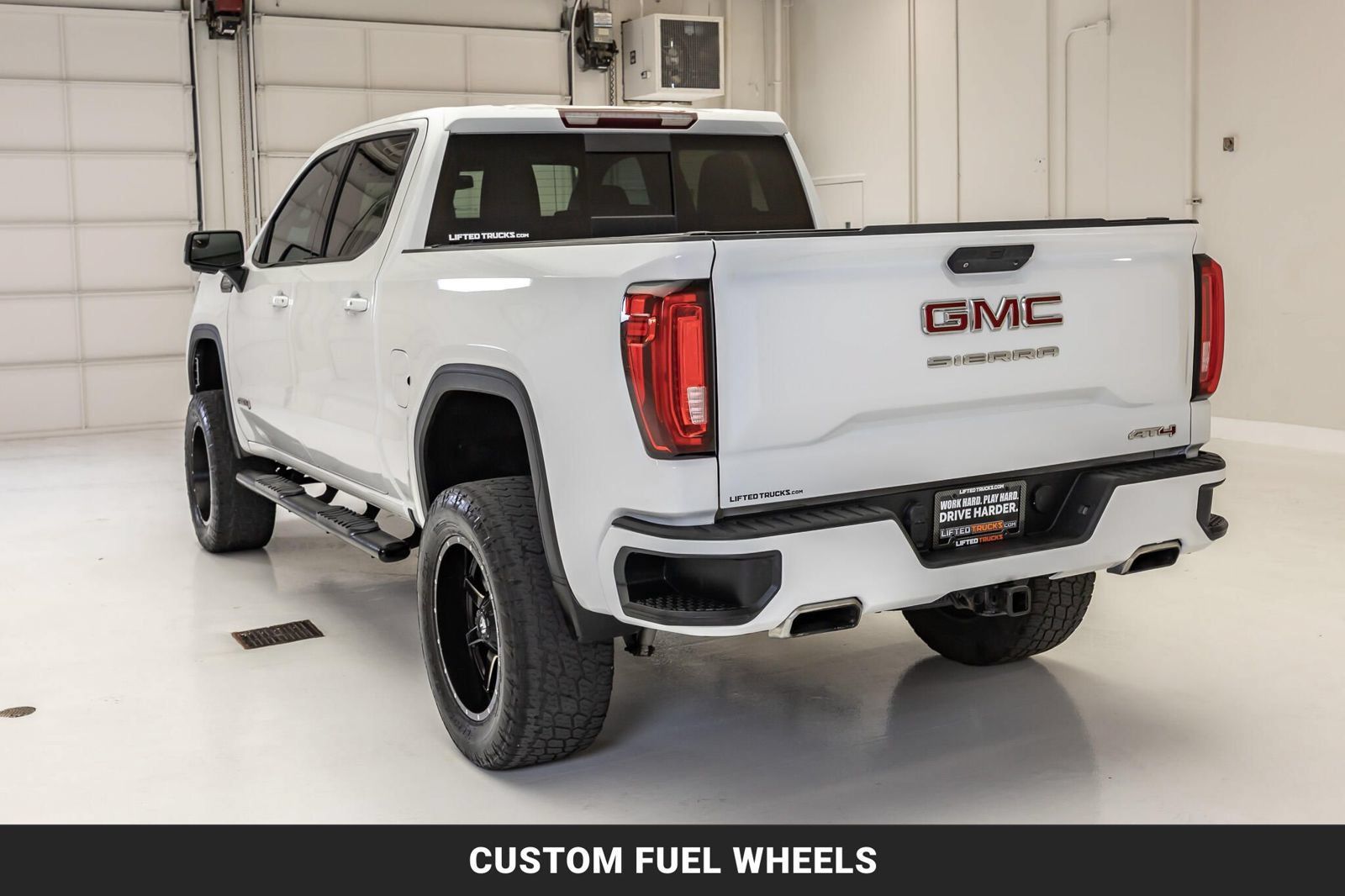 Used 2019 GMC Sierra 1500 AT4 w/ AT4 Preferred Package AWD/4WD image 6