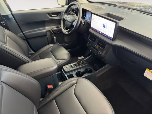 Used 2026 Ford Maverick Lariat w/ Black Appearance Package AWD/4WD image 4