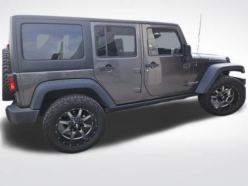 Used 2018 Jeep Wrangler Unlimited Rubicon w/ Cold Weather Group AWD/4WD image 7