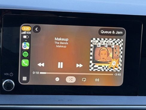 Used 2023 Toyota Prius LE image 22