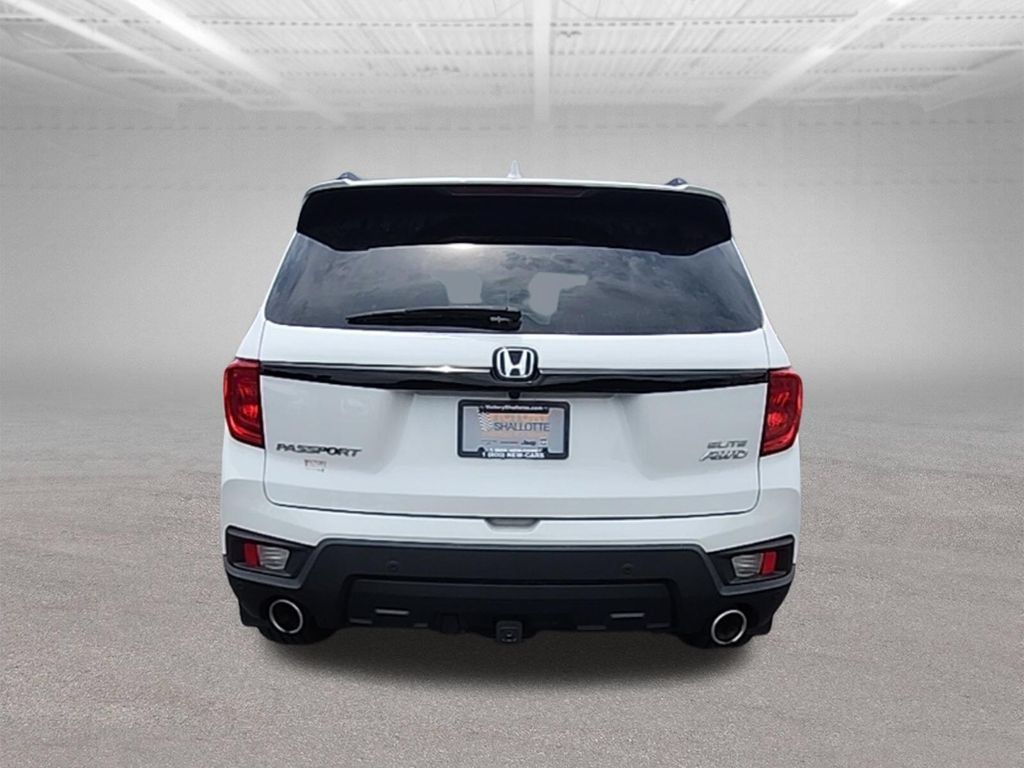 Used 2023 Honda Passport Elite image 30