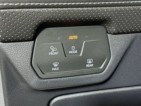 New 2026 Volkswagen Atlas SEL Premium R-Line image 10