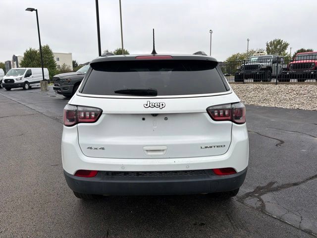 Used 2025 Jeep Compass Limited AWD/4WD image 5