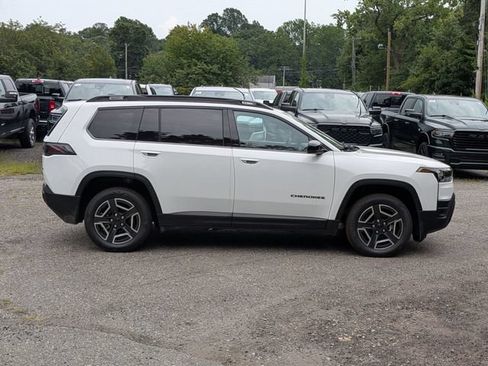 New 2026 Jeep Cherokee Limited AWD/4WD image 2