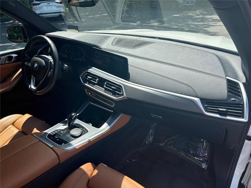Used 2022 BMW X5 sDrive40i RWD image 28