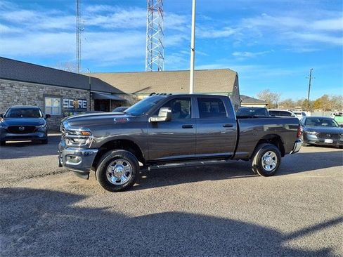 Used 2025 RAM 2500 Tradesman image 24