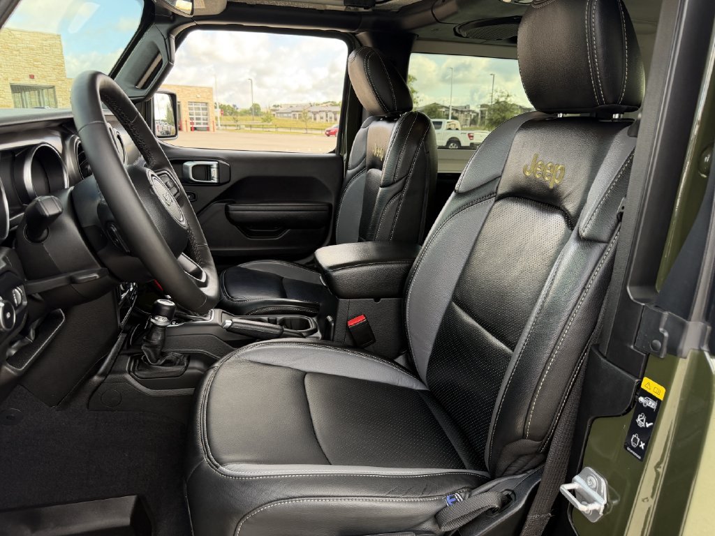 Used 2023 Jeep Wrangler Sport AWD/4WD image 21