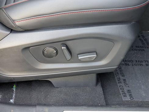 New 2026 Ford Explorer ST-Line w/ ST-Line Street Pack image 40