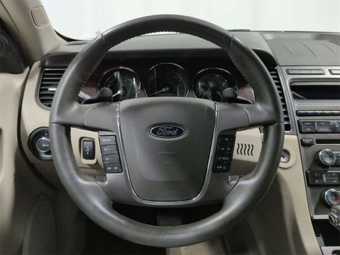 Used 2010 Ford Taurus SEL image 23