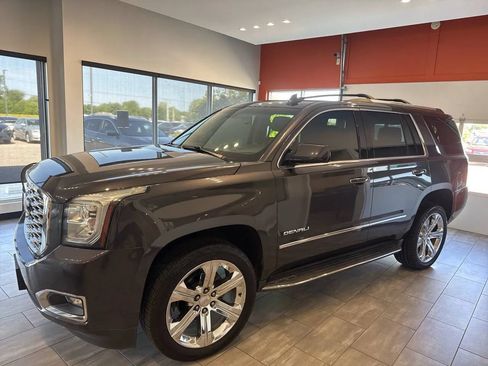 Used 2018 GMC Yukon Denali w/ Open Road Package AWD/4WD image 8