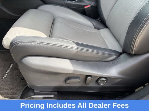Used 2023 Subaru Outback Limited AWD/4WD image 27