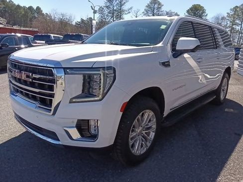 Used 2024 GMC Yukon XL SLT image 7