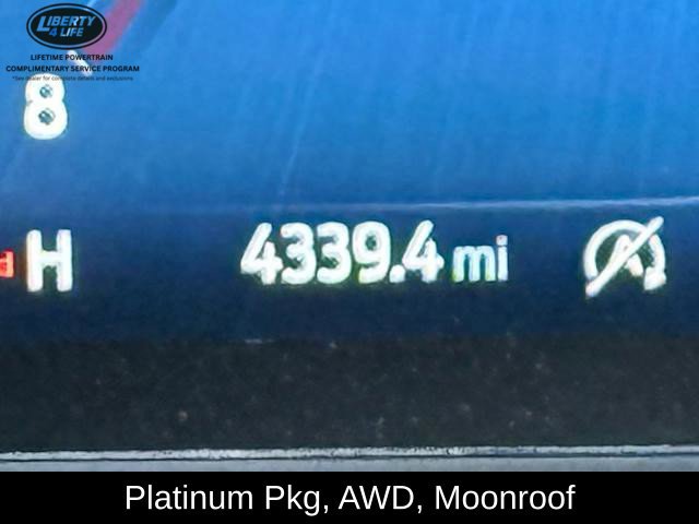 Used 2025 Ford Escape Platinum w/ Premium Technology Package AWD/4WD image 33