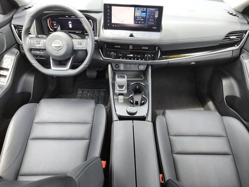 Used 2024 Nissan Rogue SL AWD/4WD image 19