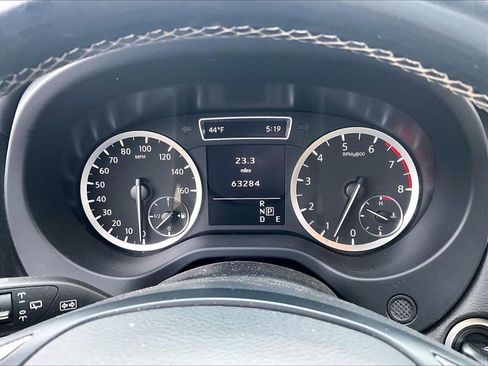 Used 2018 INFINITI QX30 Premium w/ Cargo Package image 17