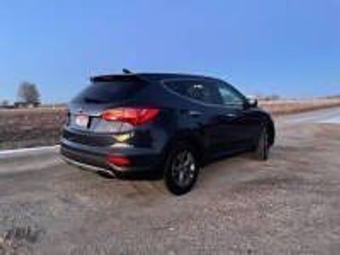 Used 2016 Hyundai Santa Fe Sport AWD/4WD image 2