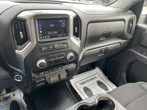 Used 2025 GMC Sierra 2500 Pro image 14