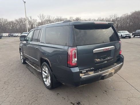 Used 2020 GMC Yukon XL Denali w/ Open Road Package image 6