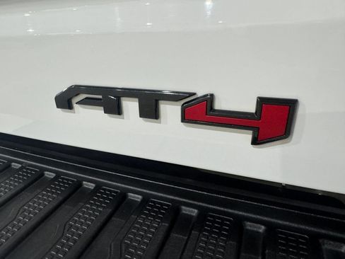 Used 2021 GMC Sierra 1500 AT4 AWD/4WD image 31