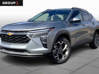 Used 2025 Chevrolet Trax LT w/ LT Convenience Package