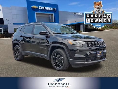 Used 2026 Jeep Compass Latitude w/ Quick Order Package 29K AWD/4WD image 1