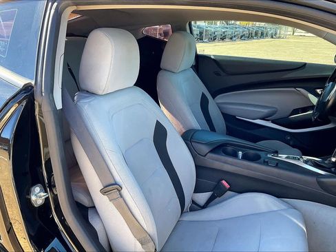 Used 2018 Chevrolet Camaro LT w/ RS Package image 12