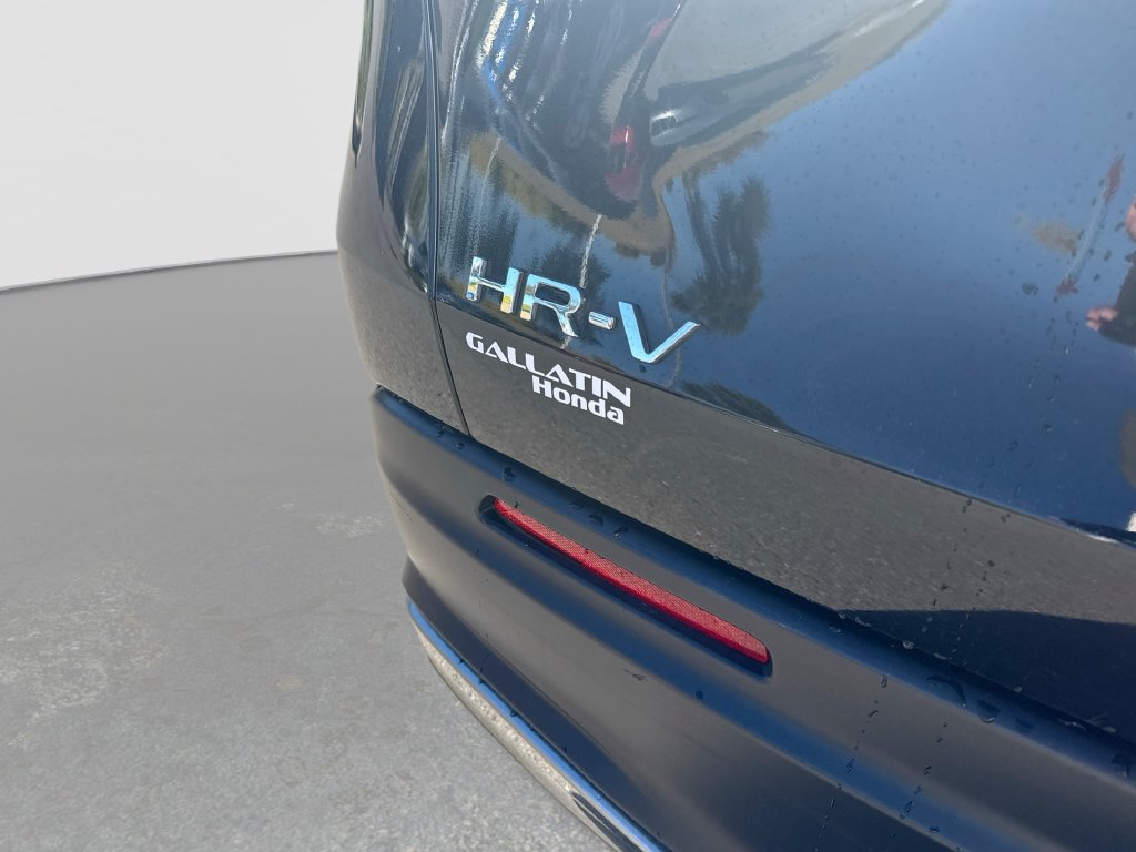 Used 2025 Honda HR-V Sport image 18