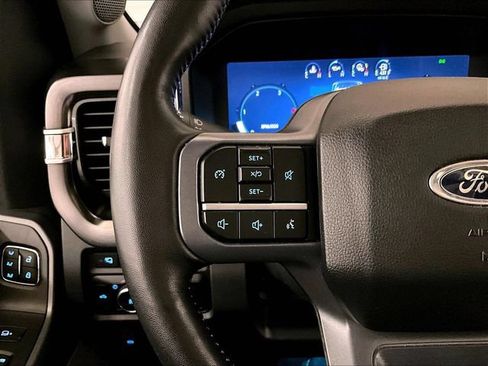 Used 2024 Ford F250 Lariat w/ Sport Appearance Package AWD/4WD image 17