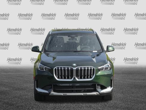 Used 2025 BMW X1 xDrive28i AWD/4WD image 3