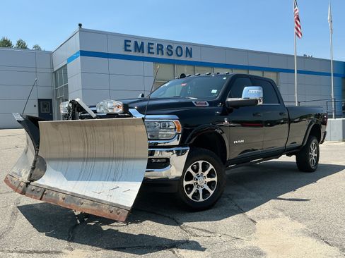 Used 2024 RAM 3500 Limited w/ Towing Technology Group AWD/4WD image 1