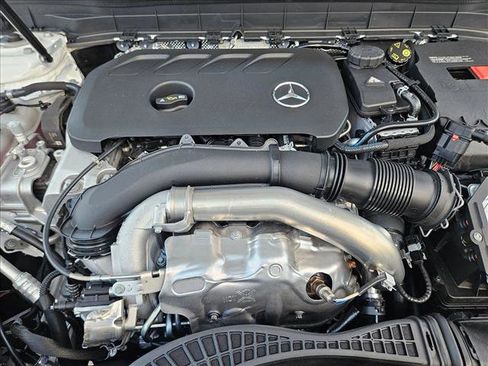 New 2026 Mercedes-Benz GLB 250 image 16
