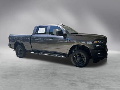 Used 2025 RAM 2500 Tradesman AWD/4WD image 2