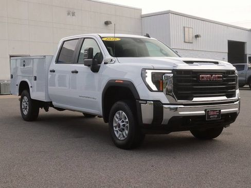 New 2025 GMC Sierra 2500 Pro w/ Convenience Package image 3