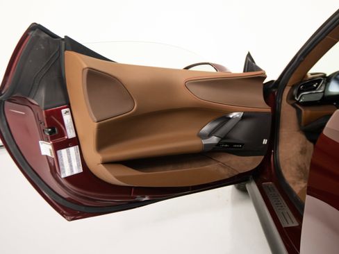 Certified 2025 Ferrari SF90 Spider AWD/4WD image 13