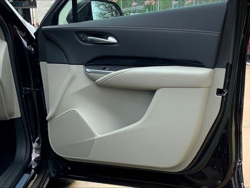 Used 2020 Cadillac XT4 Premium Luxury AWD/4WD image 26